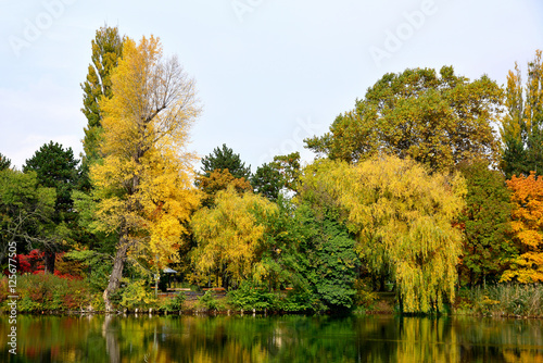 Floridsdorfer Wasserpark im Herbst