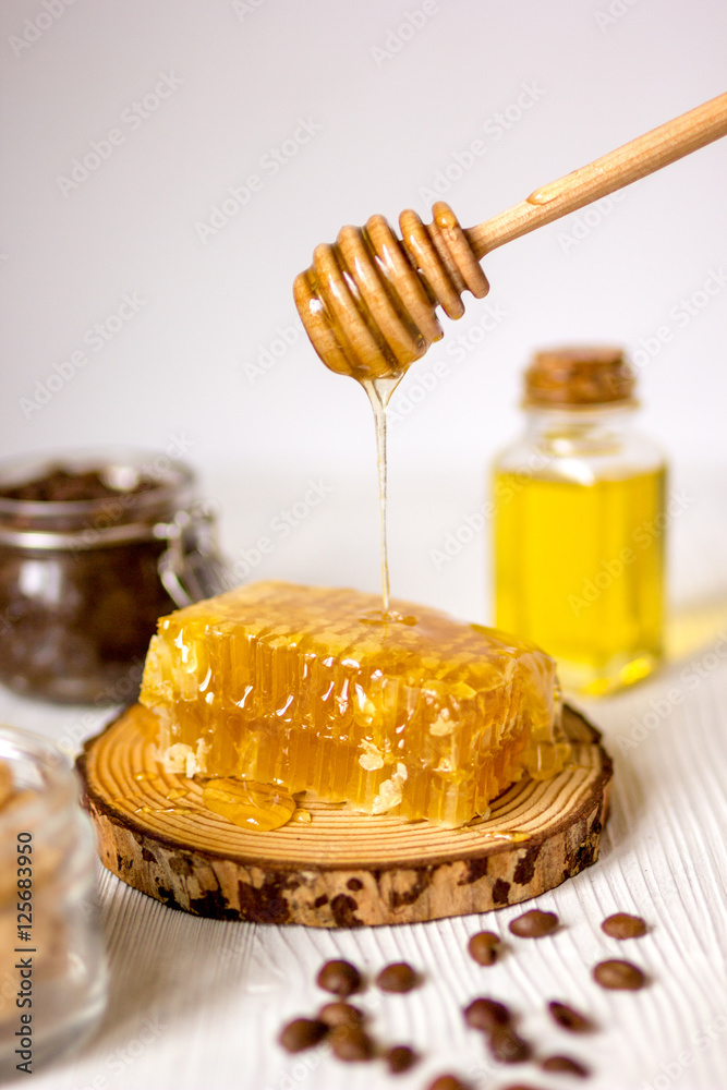 homemade cosmetics based on honey and coffe homemade cosmetics based on honey and coffe