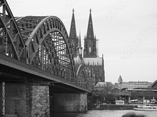 Kölner Dom und Hohenzollern Brücke