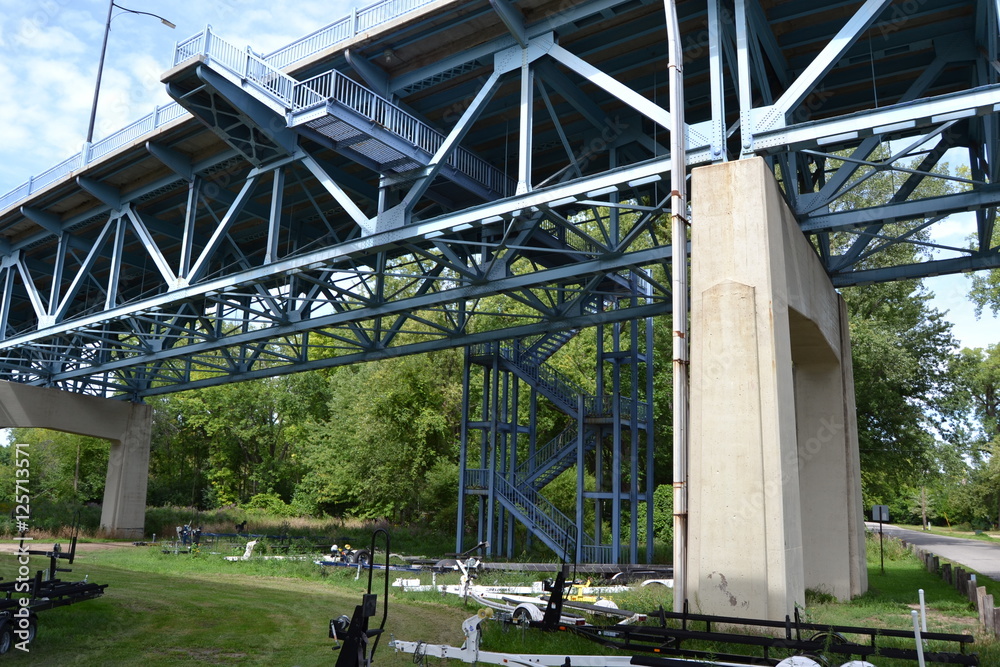 Obraz premium Mississippi Bridges