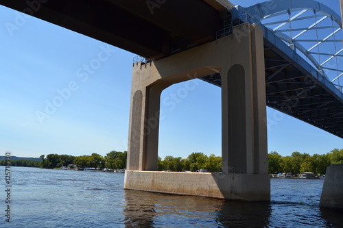 Mississippi Bridges © Phil