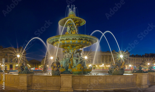 The fountain at place de la Concorde at night, Paris, France. © kovalenkovpetr