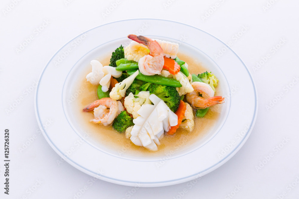 Stir-fried broccoli, carrot and shrimp Stir-fried broccoli, carrot and shrimp