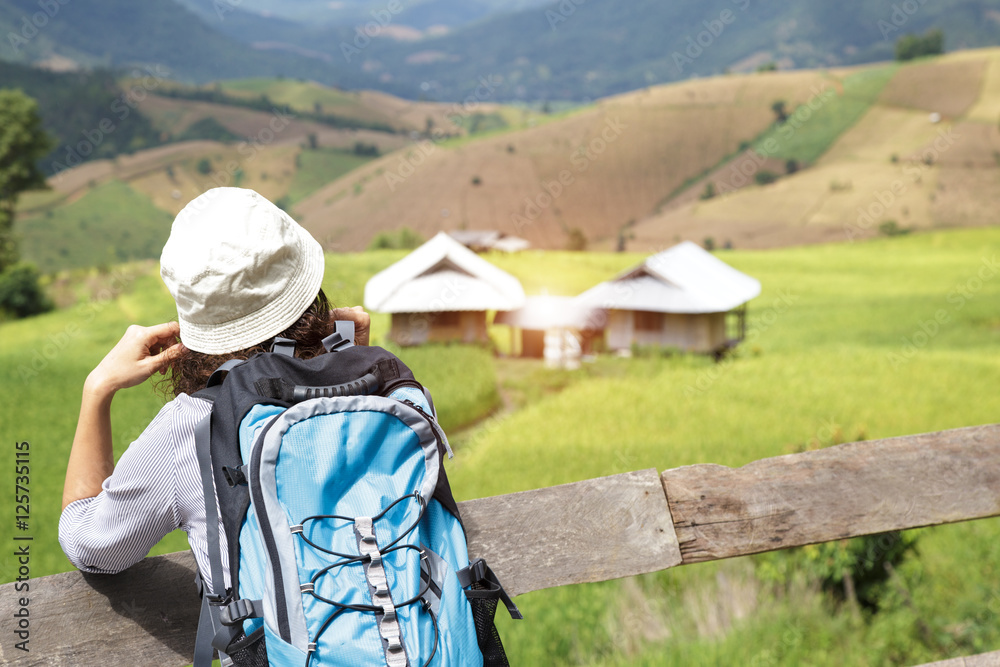 Naklejka premium lady bag packer