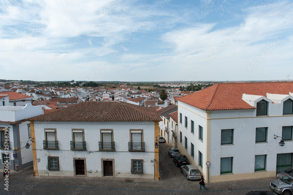Obraz premium View of Evora from above