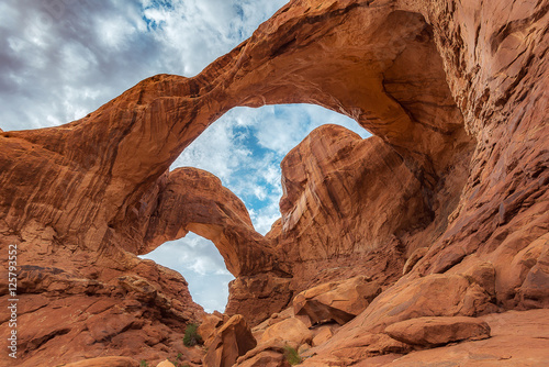 Double Arches, Rock desert © srongkrod
