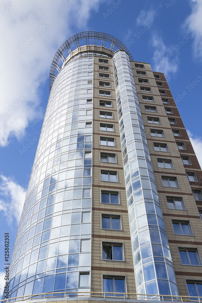 Fototapeta premium Skyscraper in Kaliningrad