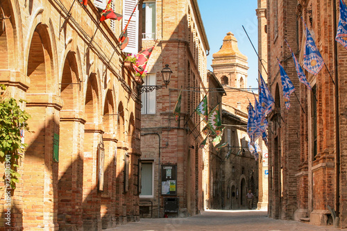 Foto medieval village of saint elpidio in marche, Italy