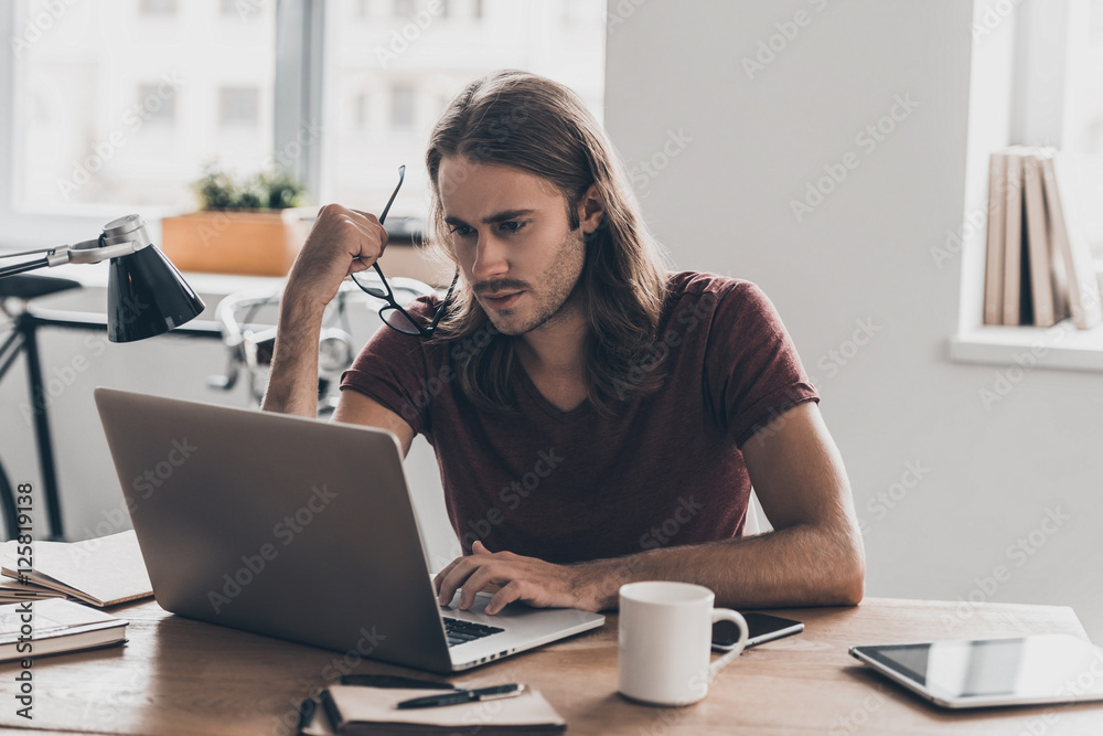 Full concentration at work. Full concentration at work.