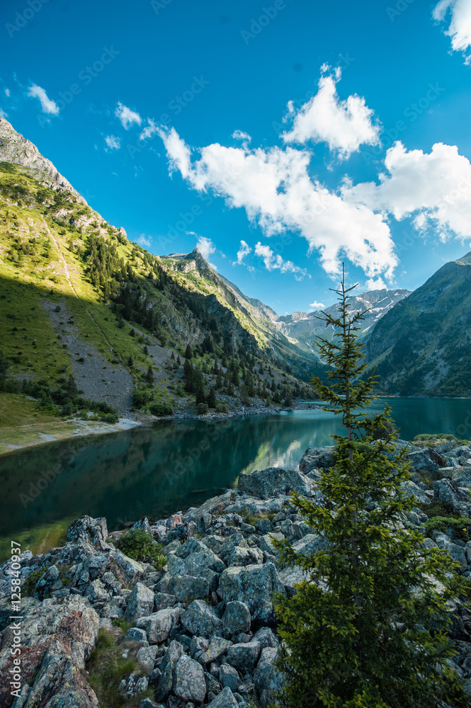 Obraz premium Mountain lake 2