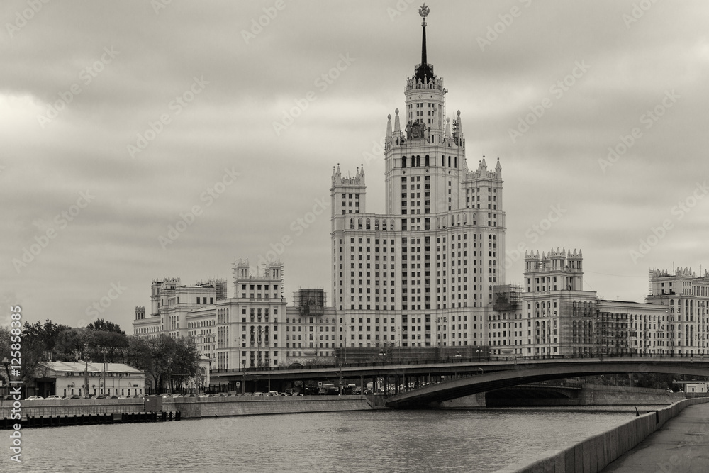 Fototapeta premium Moscow river embankment.