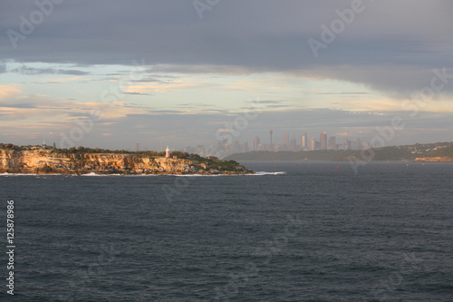 Entering Sydney Harbor © Charles