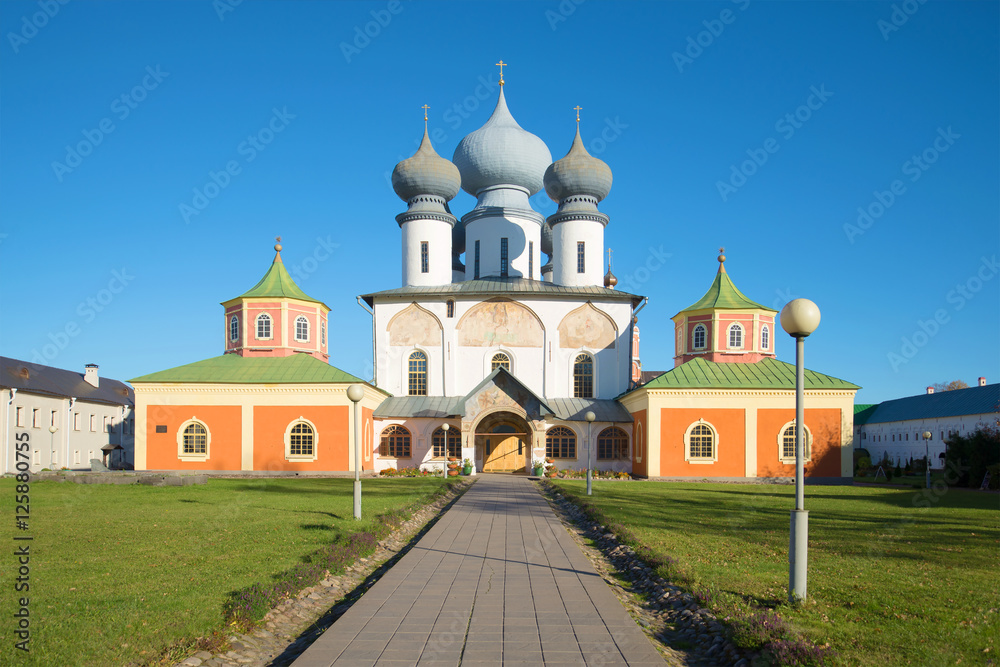 Cathedral of the Dormition of the Theotokos in the October evening. Tikhvin Uspensky monastery, Russia