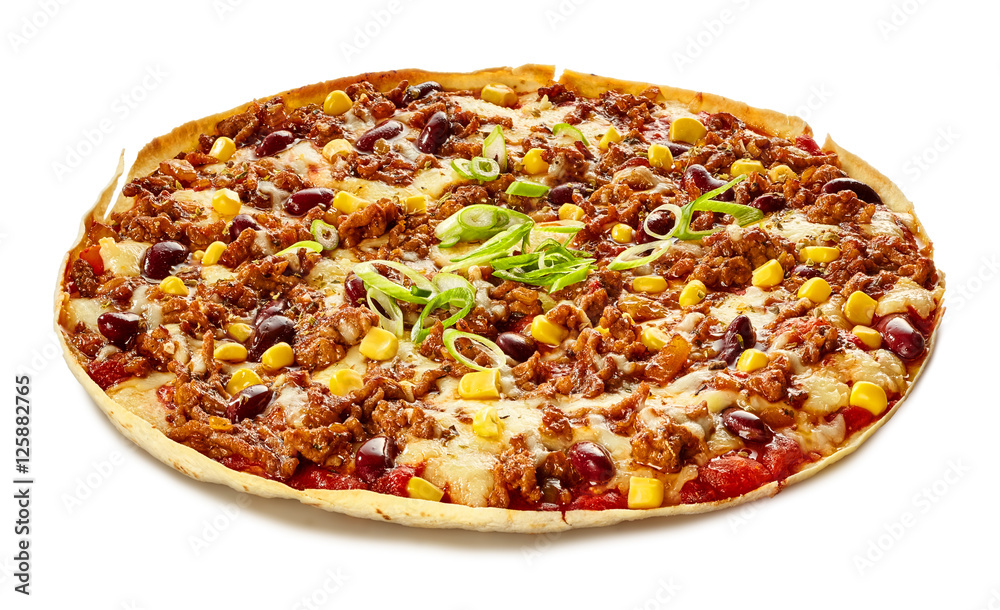 Tex-Mex tortilla pizza with kidney beans and corn