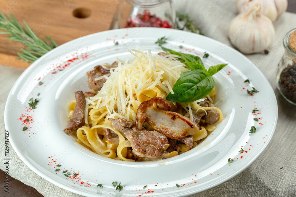 Pasta with mushrooms Pasta with mushrooms