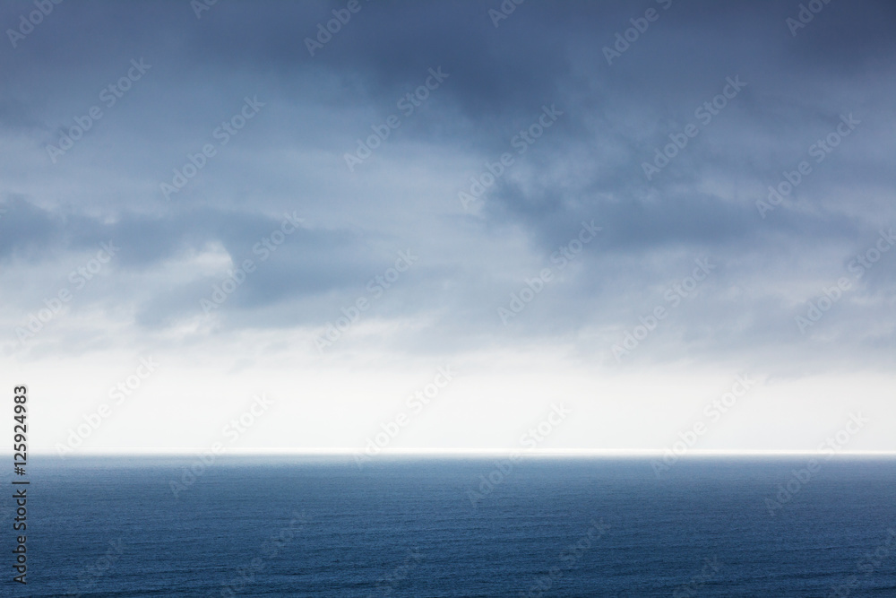 Fototapeta premium Pacific Ocean in calm weather