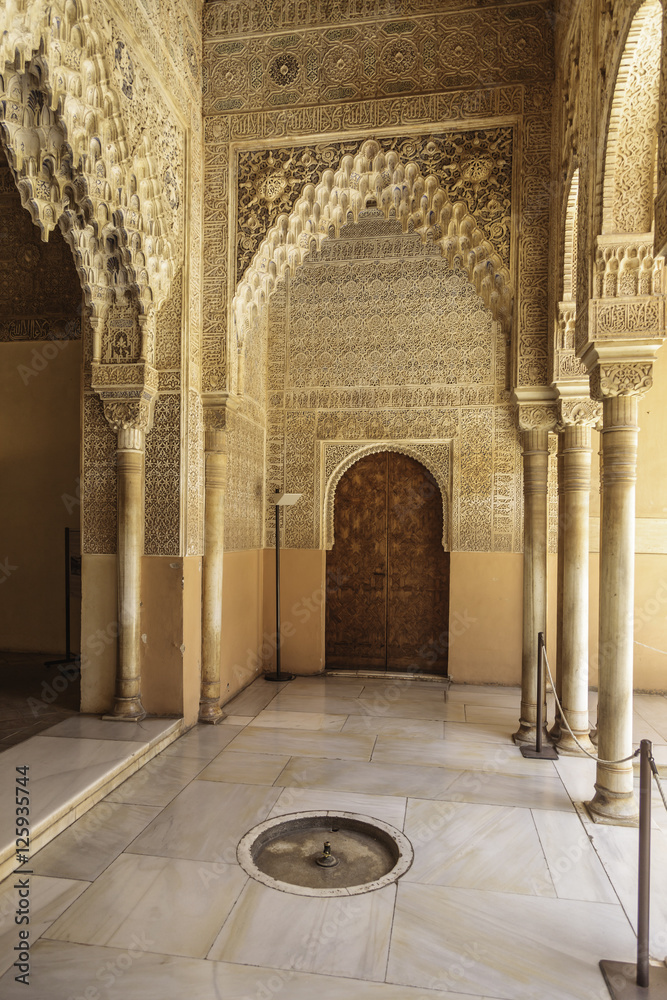 Alhambra, Palacio de los Leones, Granada
