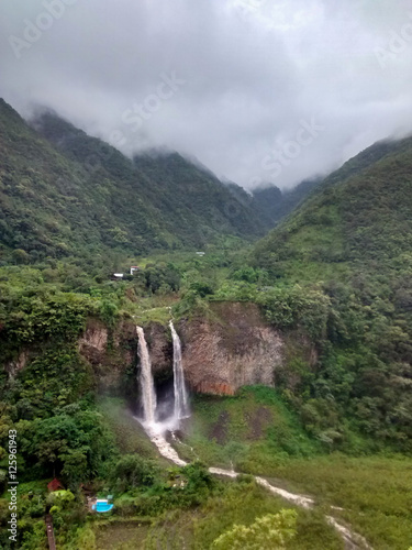 Waterfall Manto de la Novia, Baños de Agua Santa, Ecuador
