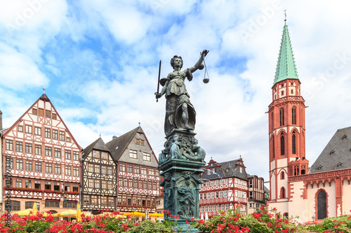 old town square romerberg with Justitia statue