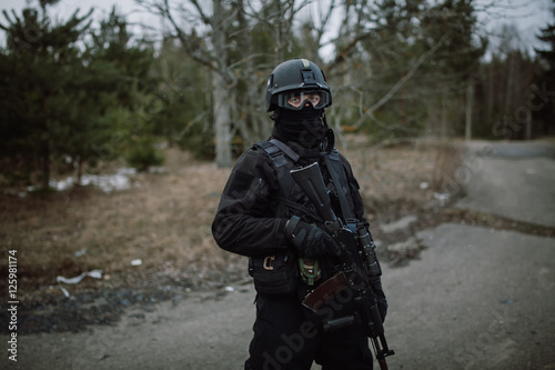 Russian FSB officer in assault gear. © schekochihin