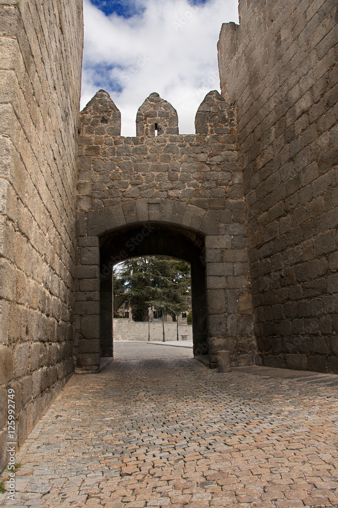 stonewalls gate