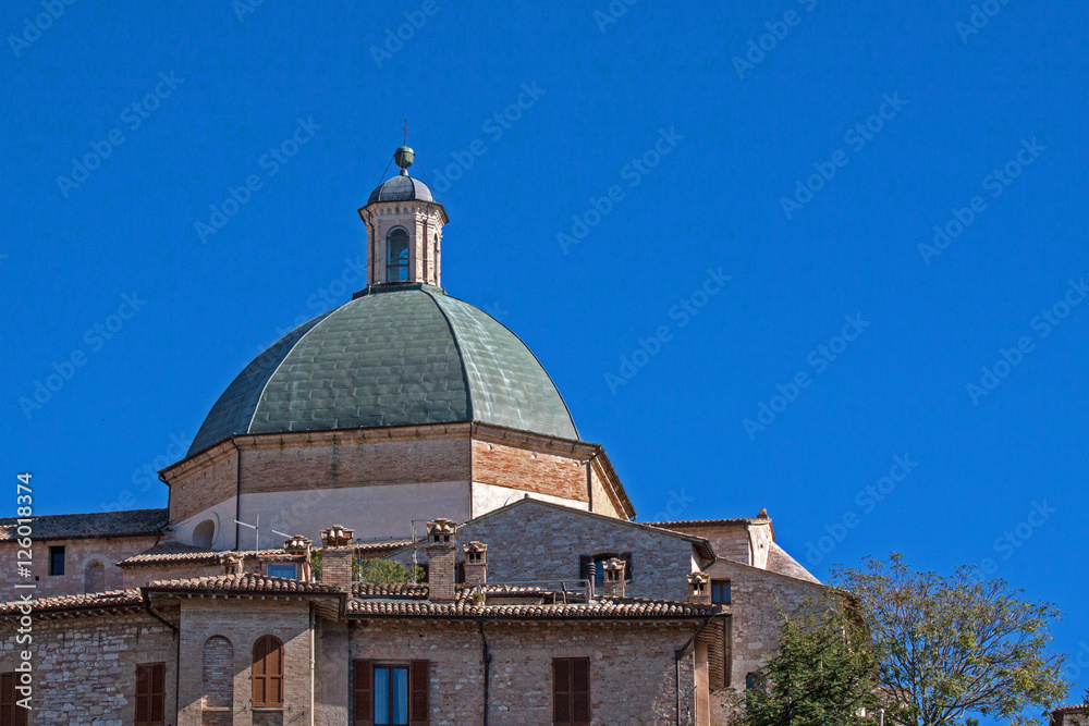 Blick auf Kathedrale San Rufino