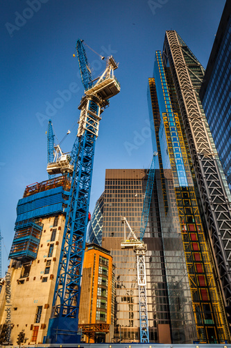 Building skyscapers in London