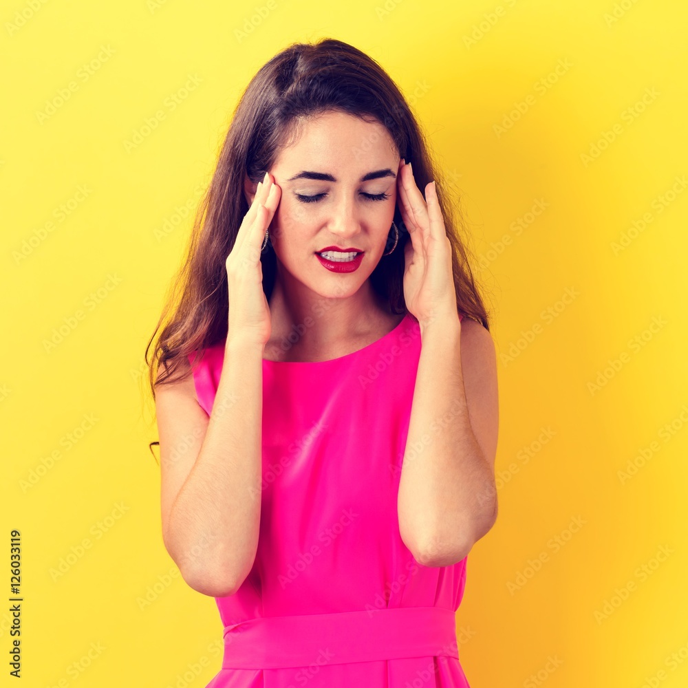 Obraz premium Young woman feeling stressed