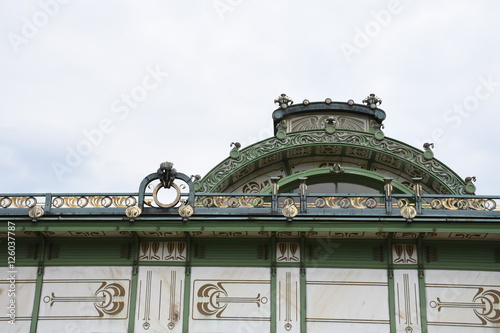 Bild auf Leinwand Wien, Karlsplatz, Otto Wagner, Pavillion, U4, U-Bahn-Station, Wiener Stadtbahn,