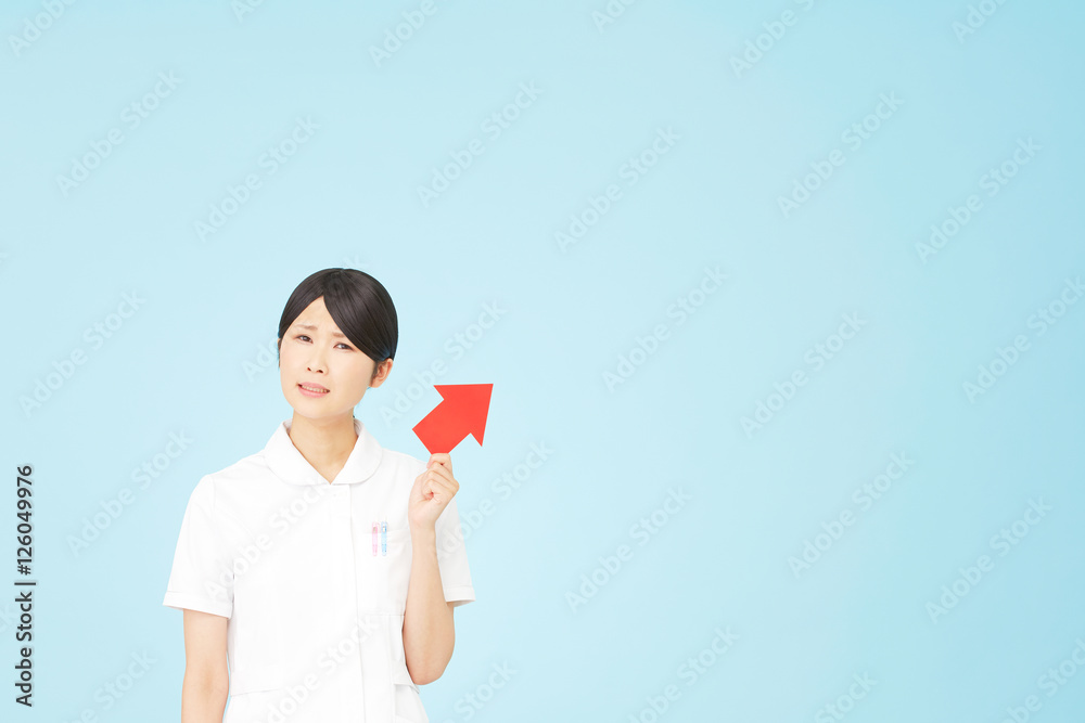 看護師　矢印指し　困る