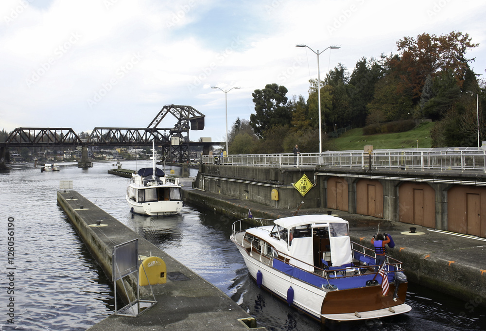 Fototapeta premium Boats leave the Ballard Locks