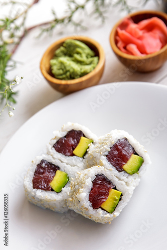 japanese food tuna avocado maki sushi