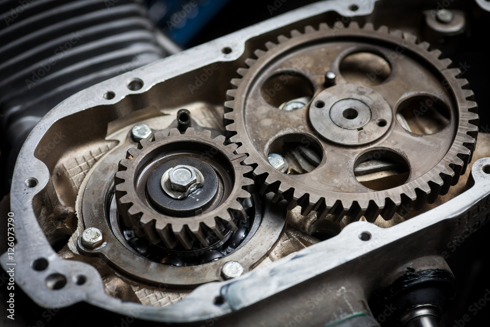 Timing sprockets in boxer engine Timing sprockets in boxer engine