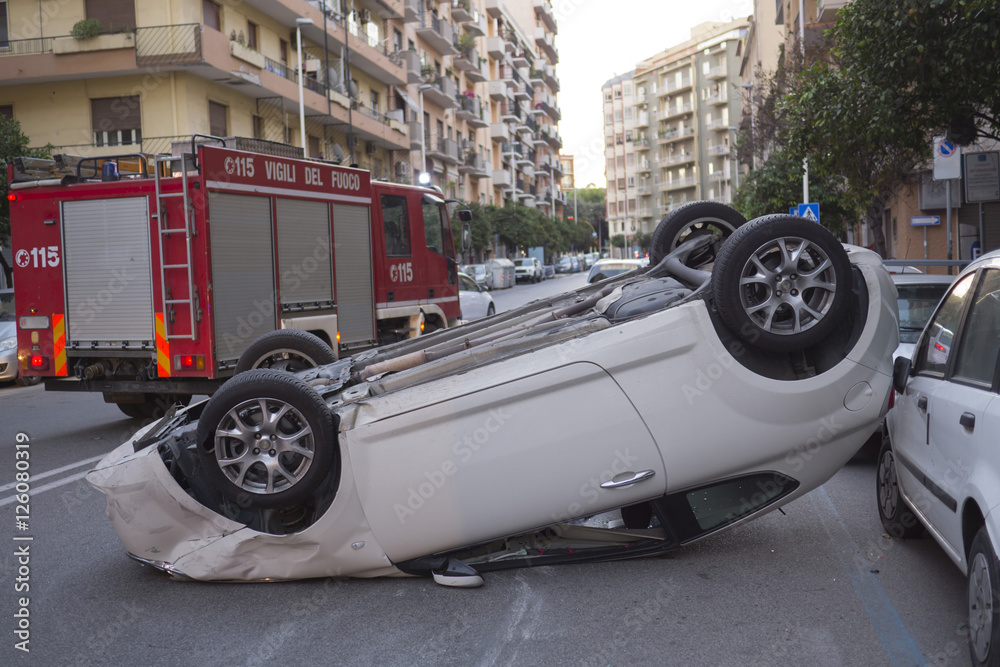 Obraz premium incidente stradale 
