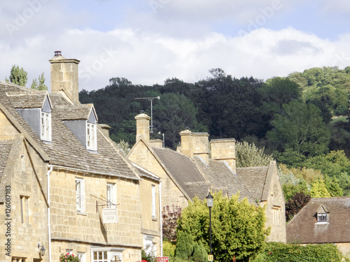broadway village cotswolds photo
