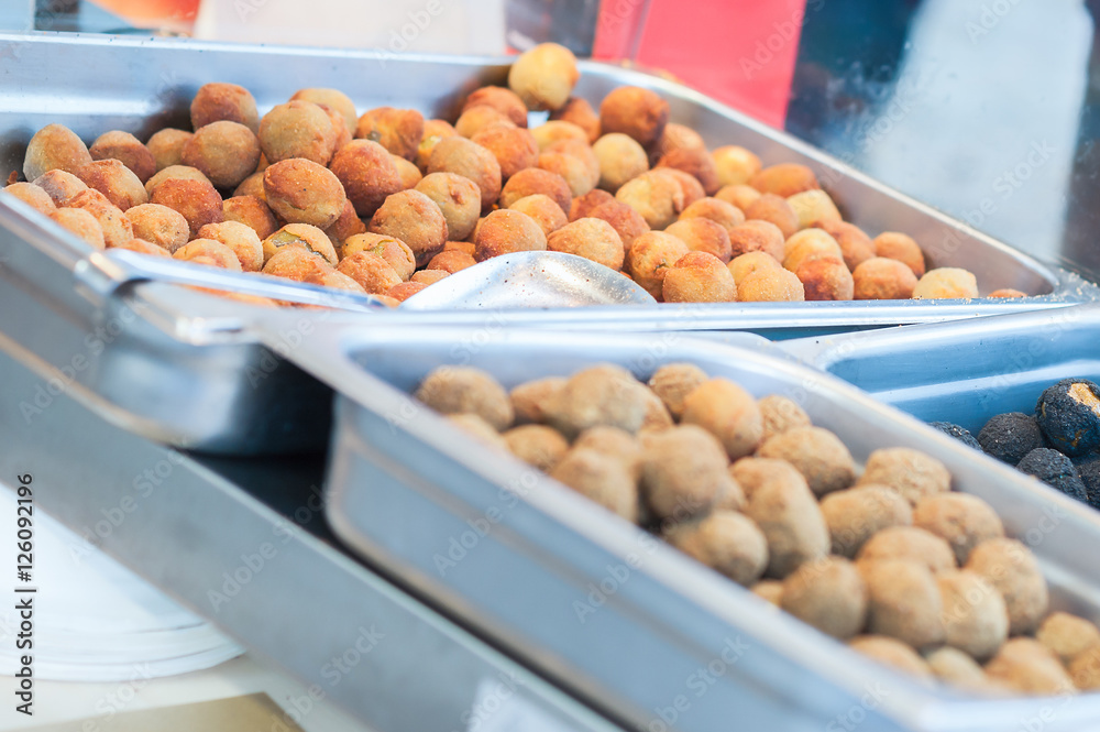 Fried olive ascolane . Typical regional dish Fried olive ascolane . Typical regional dish
