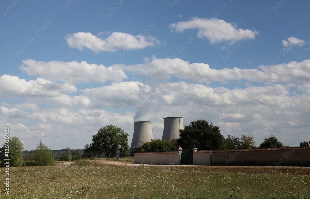 Nature, centrales nucléaires et questions environnementales.