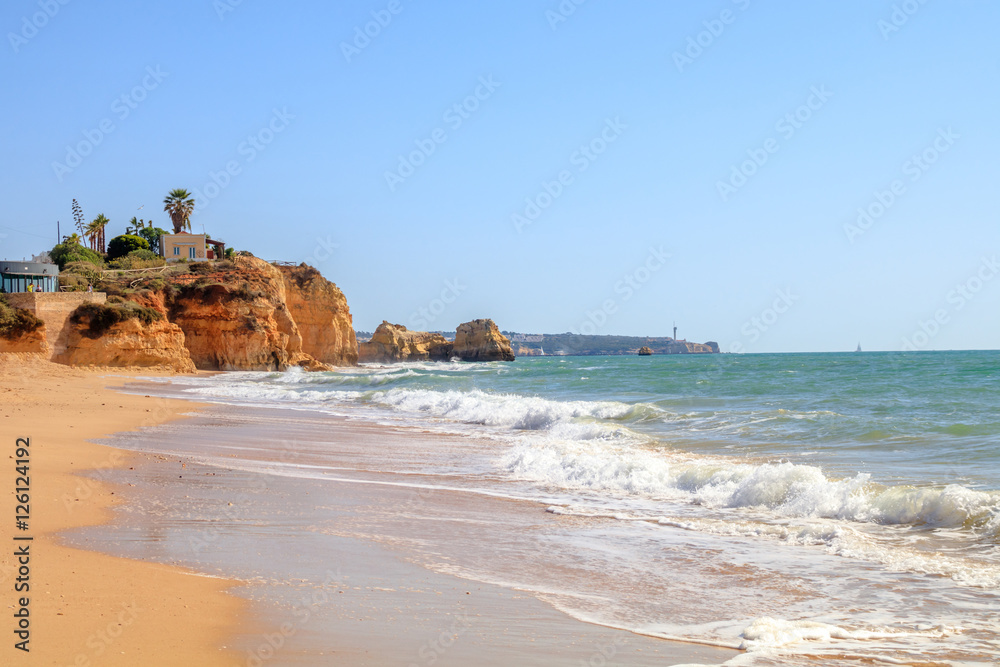 Vista da Praia do Vau no Algarve 