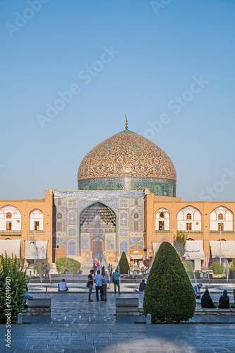 Der Iran - Isfahan  Lotfullah Moschee photo