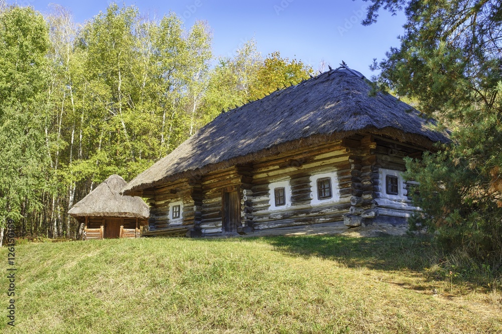 Alte traditionelle Ukrainische Häuser