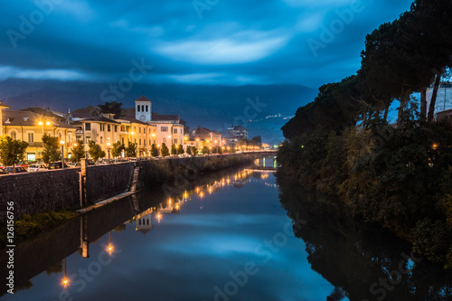 фотографія View of Fiume Liri by night, Sora, Ciociaria