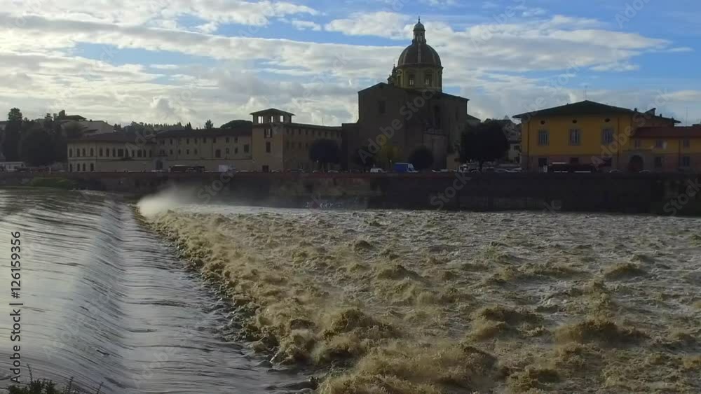This video is about Arno in piena slow motion 1080p This video is about Arno in piena slow motion 1080p