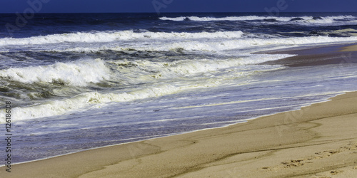 De branding langs de Portugese kust photo