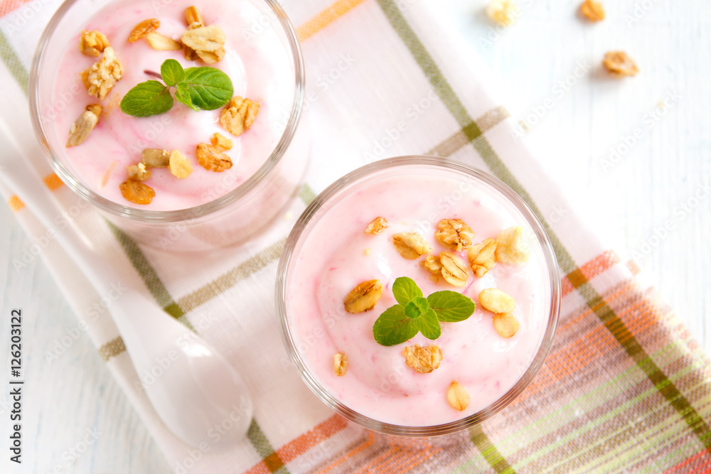 strawberry yogurt with granola strawberry yogurt with granola
