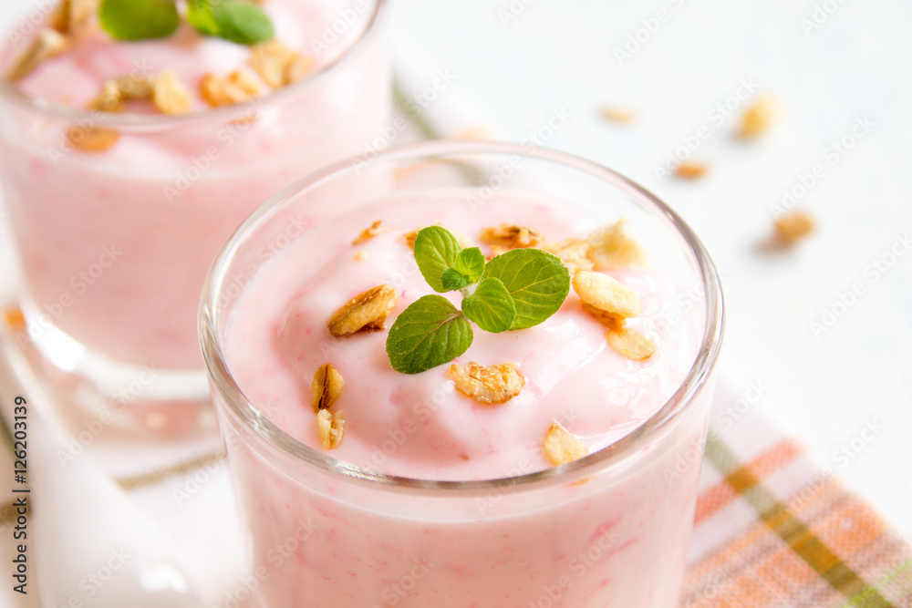 strawberry yogurt with granola strawberry yogurt with granola