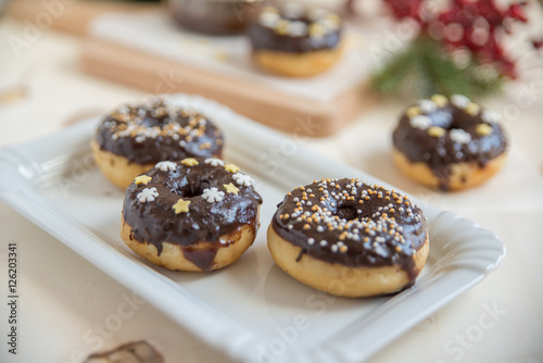 Weihnachtliche Donuts 