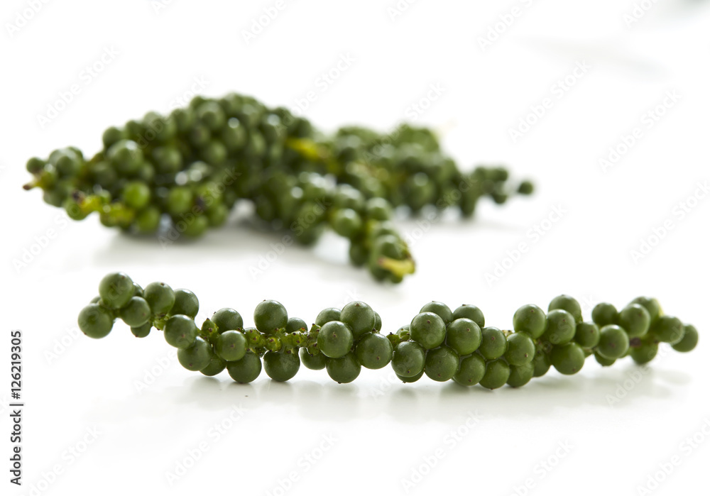 green peppercorns green peppercorns