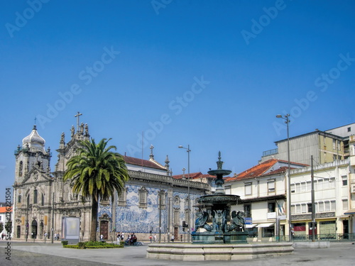 Porto, Igrejas do Carmo