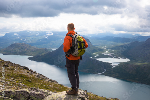 Canvas Print Sport mane hiking on Besseggen