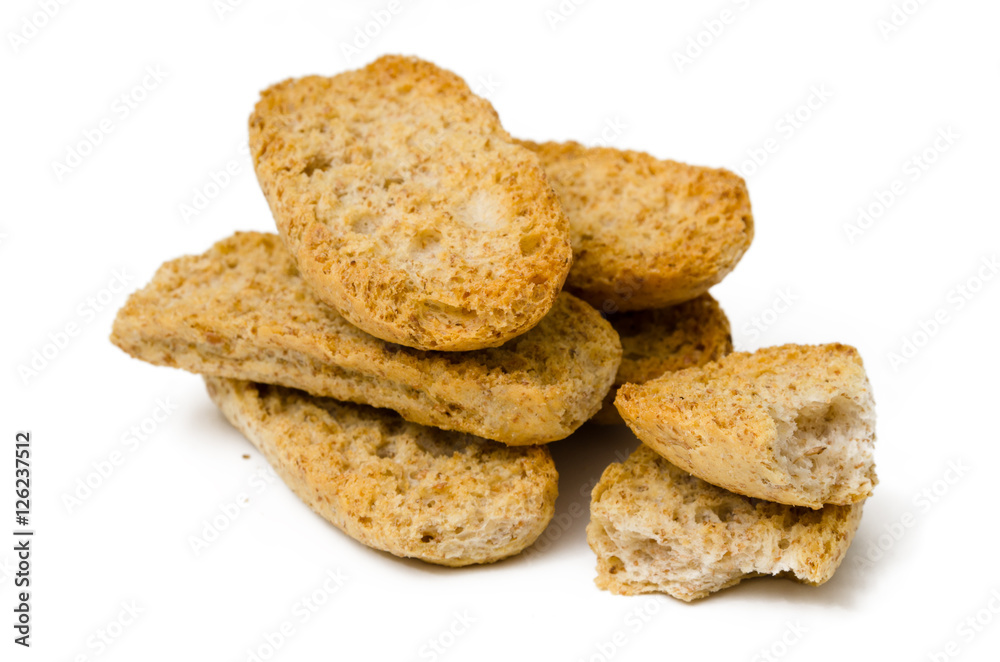Crostini di pane su fondo bianco Crostini di pane su fondo bianco